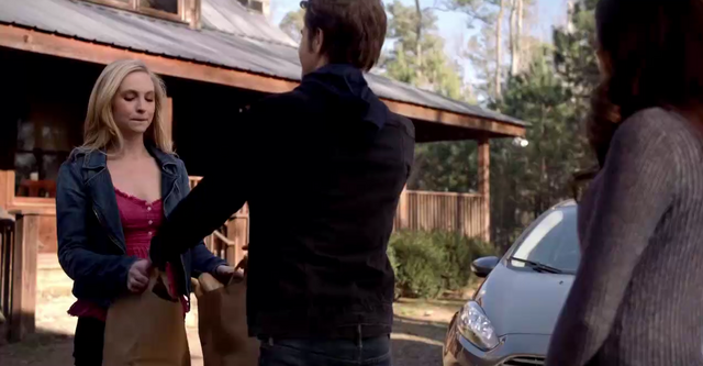 File:Carolinee-Stefan and Ele 5x20.png
