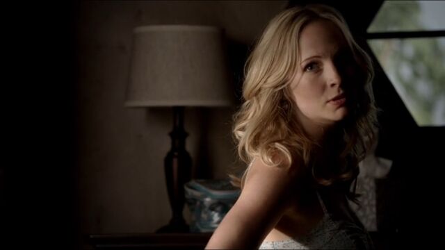 File:Caroline 2 TVD 5x01.jpg
