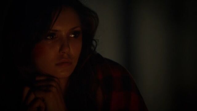 File:Katherine 15 TVD 5x02.jpg