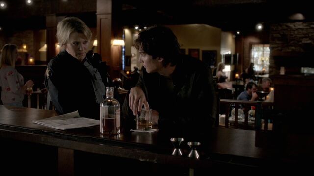 File:402VampireDiaries0184.jpg