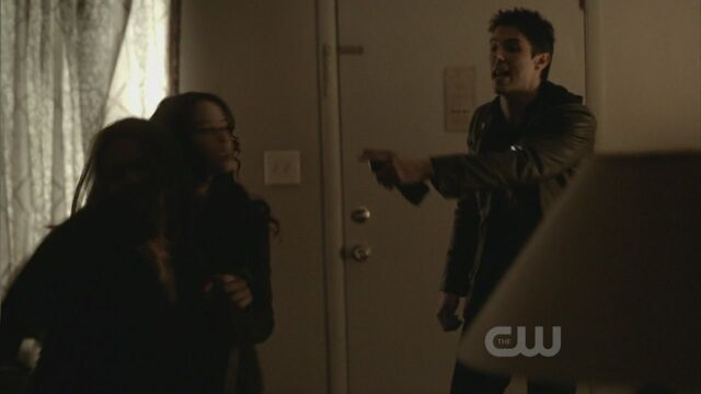 File:1x14-Fool-Me-Once-the-vampire-diaries-20374759-1280-720.jpg