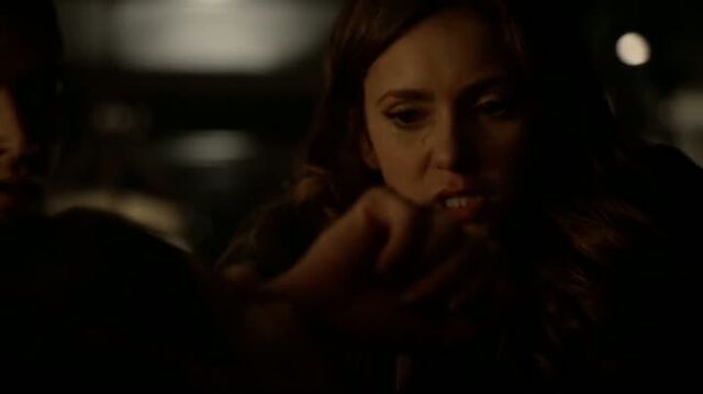 File:6X08-106-Elena.jpg