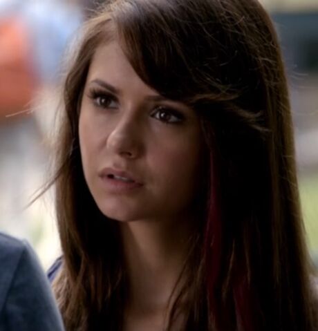 File:Elena 14 TVD 5x02.jpg