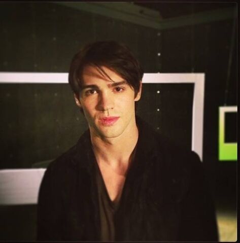 File:Tvd S5 BTS 2.jpg