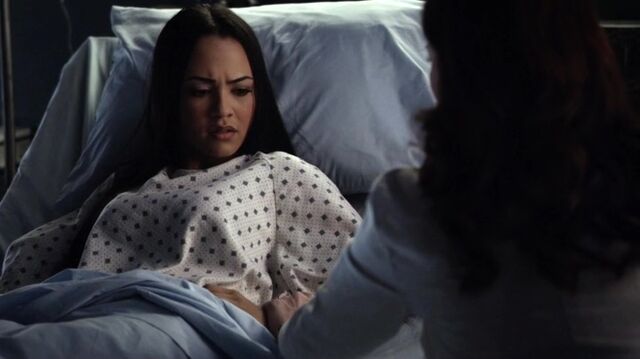 File:6X17-11-Sarah.jpg