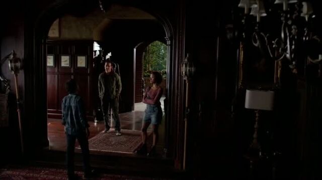 File:6X04-97-BonnieDamonKai.jpg