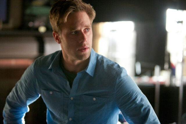 File:Aaron 5x9..jpg