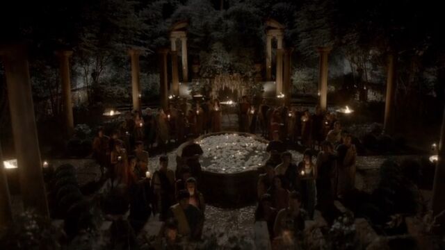 File:Qetsiyah's wedding TVD 5x03.jpg