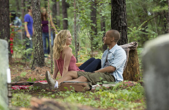File:Season5x4.jpg