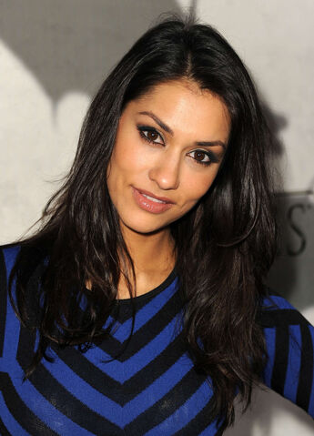 File:Janina-Gavankar---Game-of-Thrones-Season-3-premiere--01.jpg