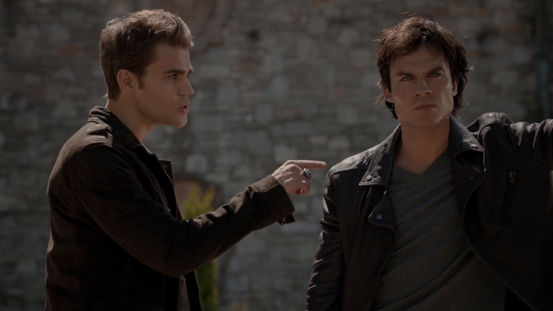 Image 722050StefanDamon.png The Vampire Diaries Wiki FANDOM powered by Wikia