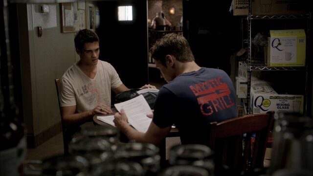 File:302VampireDiaries0299.jpg
