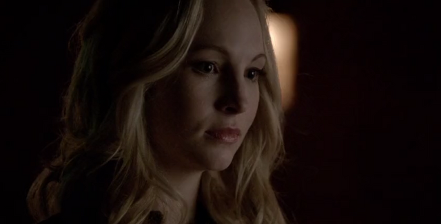 File:Caroline. Forbes 5x21.png