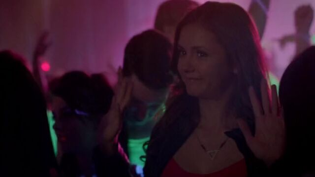 File:6X16-40-Elena.jpg
