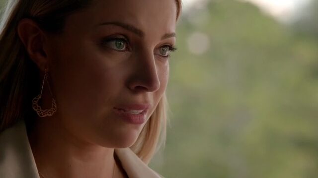 File:7X08-57-Mary.jpg