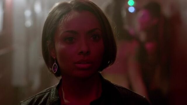 File:6X16-65-Bonnie.jpg