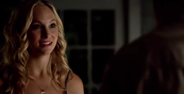 File:Caroline-Stef 6x02-.png