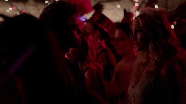 File:7X04-54-CarolineStefan.jpg