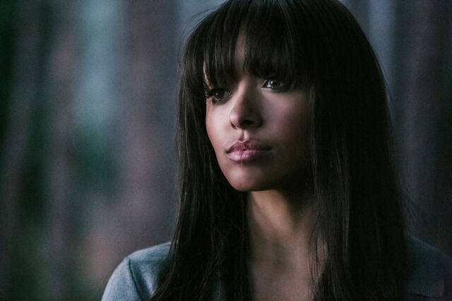 File:Bonnie4x222.jpg