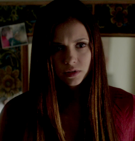 File:Elenaaa.png