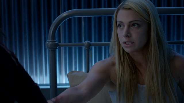 File:716-015-Mary.png