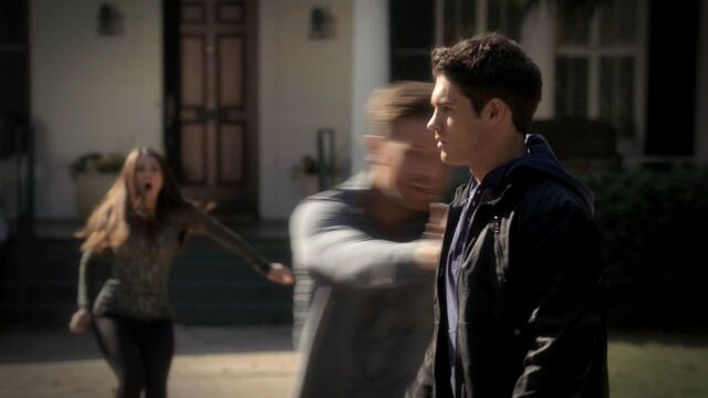 File:310VampireDiaries0704.jpg