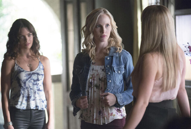 File:7x01-02.jpg