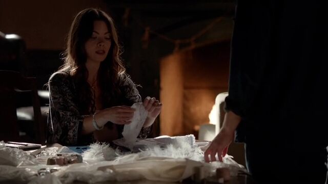 File:7X04-45-Nora.jpg