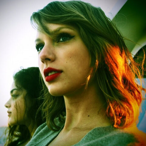 File:Taylor-Swift (1).jpg