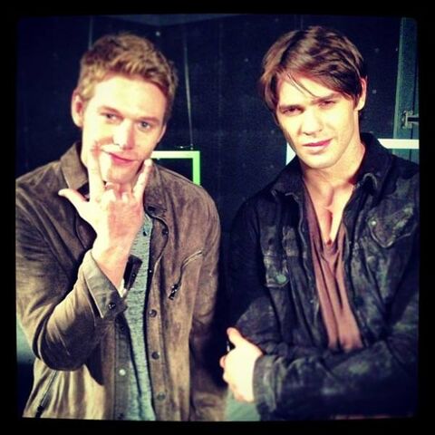 File:Tvd S5 BTS 3.jpg