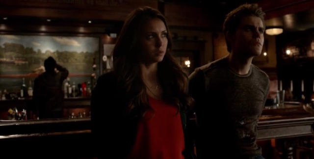 File:Elena and Stefan 5x19.png