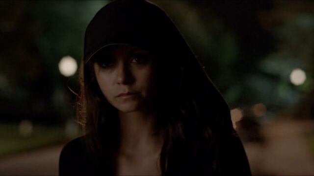 File:Katherine TVD 5x01.jpg