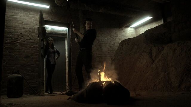 File:216VampireDiaries0199.jpg