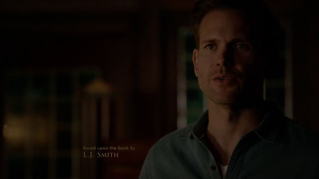 File:721-017~Caroline-Alaric.png