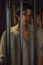 Enzo5x09.jpg