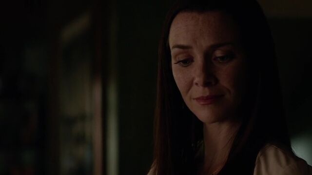 File:7X03-102-Lily.jpg