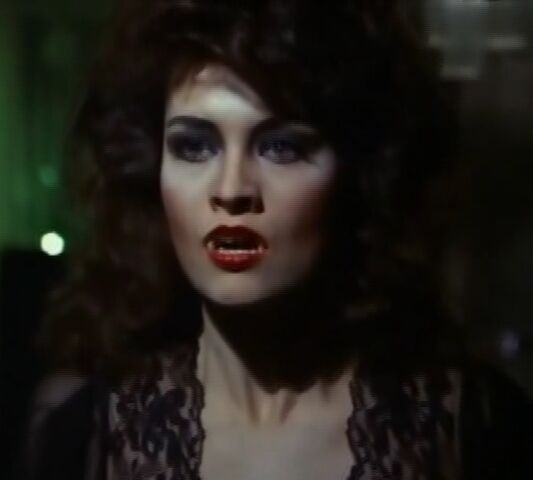 File:Desire Vampiress 3.jpg