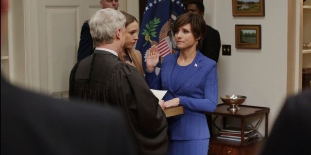 File:O-VEEP-RECAP-FINALE-facebook.jpg
