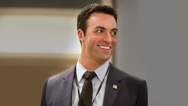File:120511-ep04-dan-smiling-1920.jpg