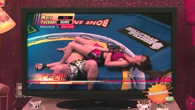 File:IFight Shelby Marx 08.jpg
