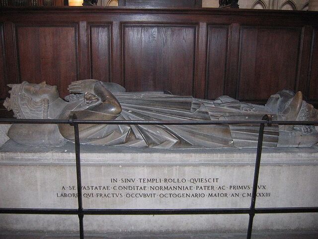 File:800px-Grave of Rollo of Normandy.jpg