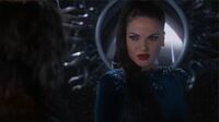 210EvilQueen11