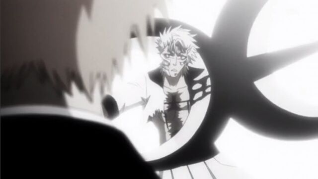 File:Nnoitra attacks Grimmjow.jpg