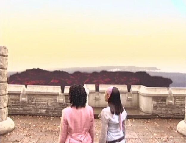 File:The Darkness invades Coventry.jpg