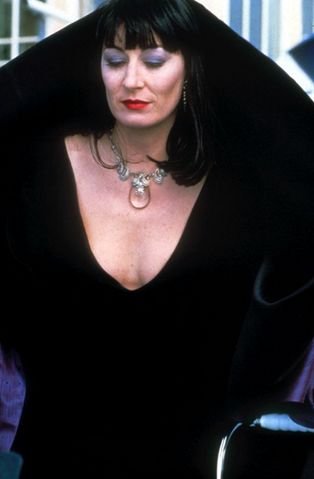 File:Evangeline Ernst.png