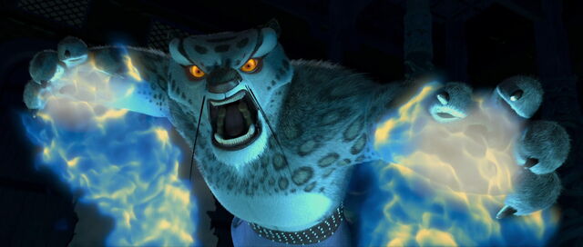 File:Tai Lung Attack.jpg