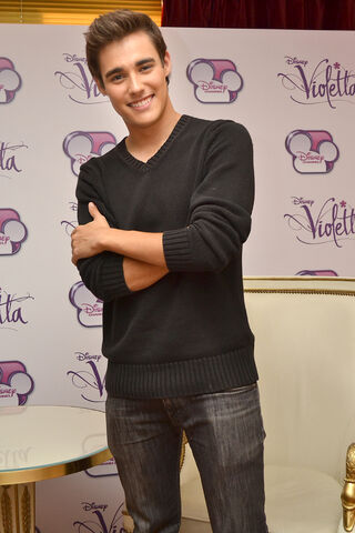 File:Jorge Blanco 2013.jpg