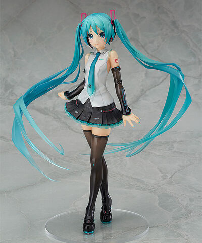 File:Hatsune Miku V4X Scale Figure.jpg