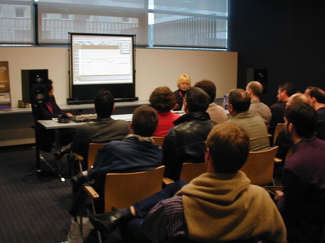File:Musikmesse.jpg