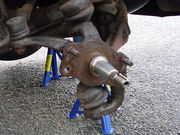 Front-spindle-closeup